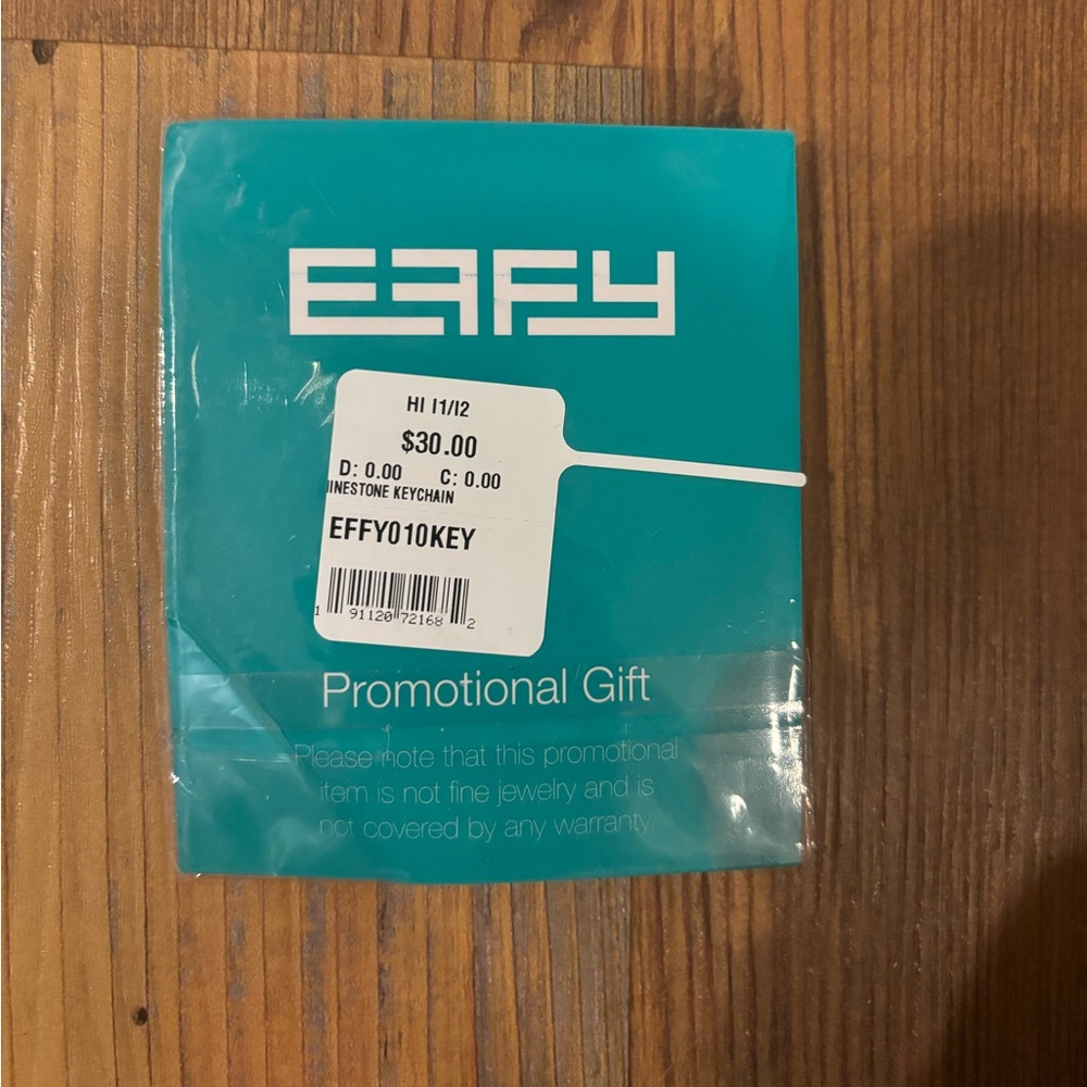 Effy Keychain - Picture 2 of 2